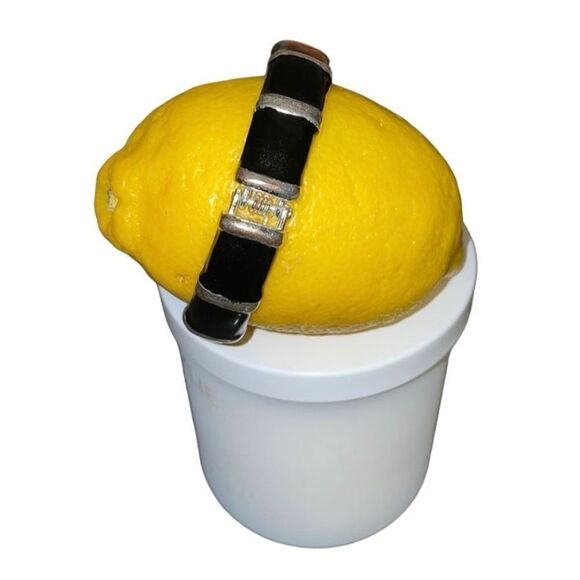 Vintage Black Onyx & Silver Enamel Hinge Bracelet - Picture 12 of 12